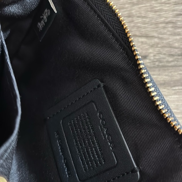 Coach Wristlet Sig Canvas With Halloween Print NWT - Picture 3 of 7